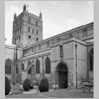 Tewkesbury Abbey, photo by Heinz Theuerkauf,12.jpg